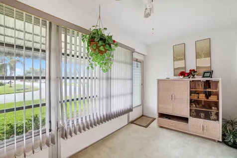 3250 Park Lane Boynton Beach FL 33435