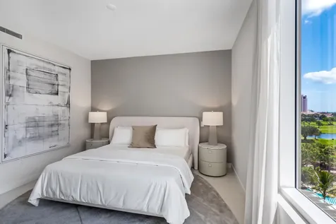 210 Se Mizner Boulevard Boca Raton FL 33432