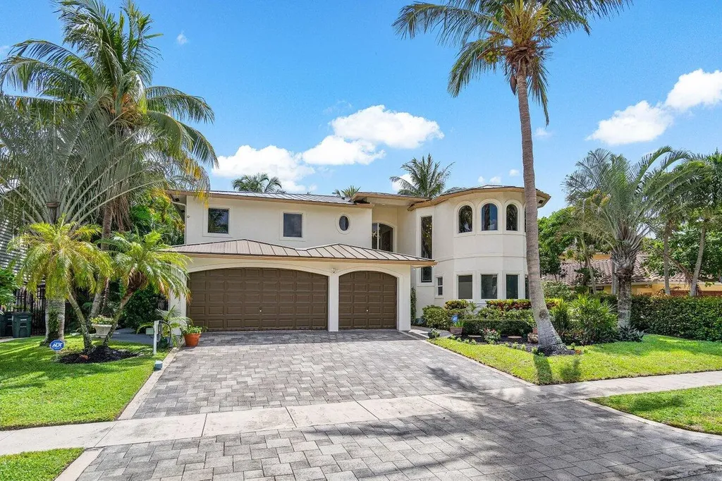 560 Sw 15th Street Boca Raton FL 33432