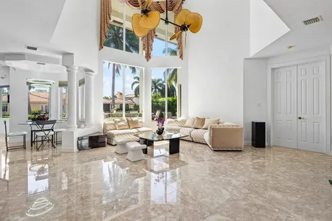 560 Sw 15th Street Boca Raton FL 33432