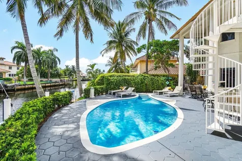 560 Sw 15th Street Boca Raton FL 33432