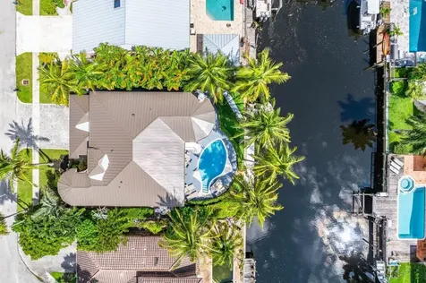 560 Sw 15th Street Boca Raton FL 33432