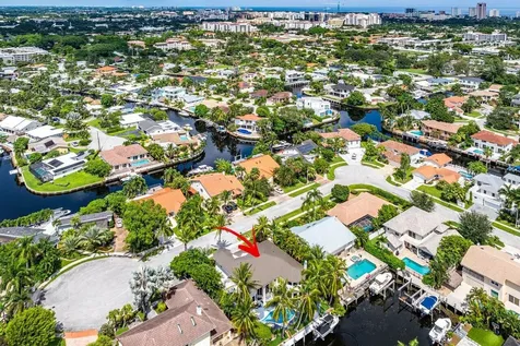 560 Sw 15th Street Boca Raton FL 33432