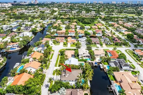 560 Sw 15th Street Boca Raton FL 33432