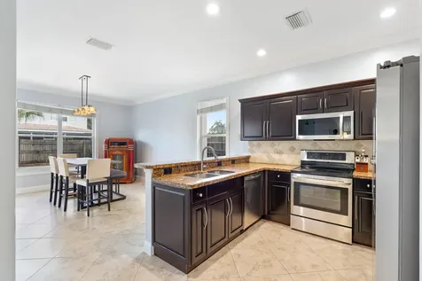 7078 Chesapeake Circle Boynton Beach FL 33436