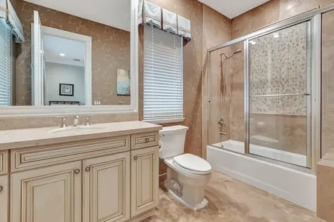 9230 Este Lago Drive Boca Raton FL 33496