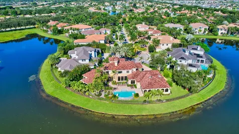 9230 Este Lago Drive Boca Raton FL 33496
