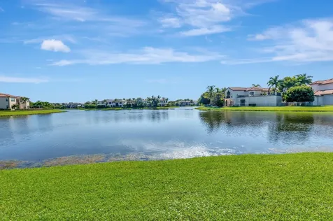 9230 Este Lago Drive Boca Raton FL 33496