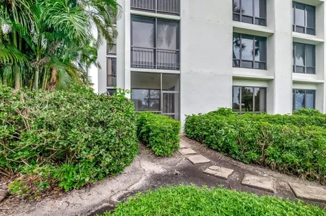 6805 Willow Wood Drive Boca Raton FL 33434