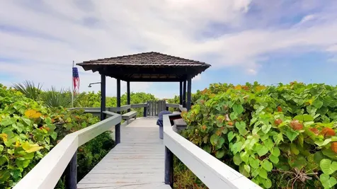 2800 N Highway A1a 201 Hutchinson Island FL 34949