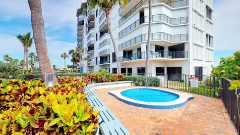 2800 N Highway A1a 201 Hutchinson Island FL 34949