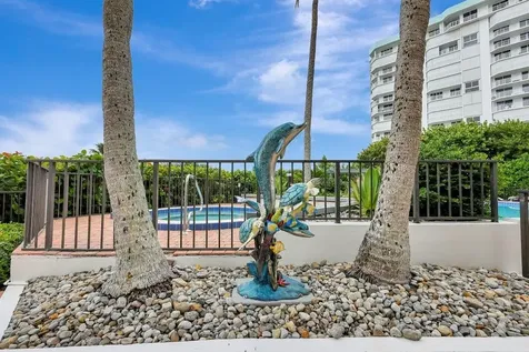 2800 N Highway A1a 201 Hutchinson Island FL 34949