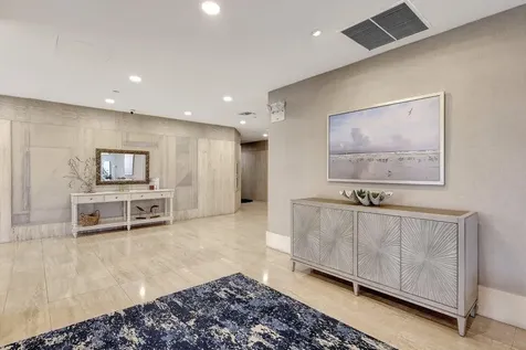 2800 N Highway A1a 201 Hutchinson Island FL 34949
