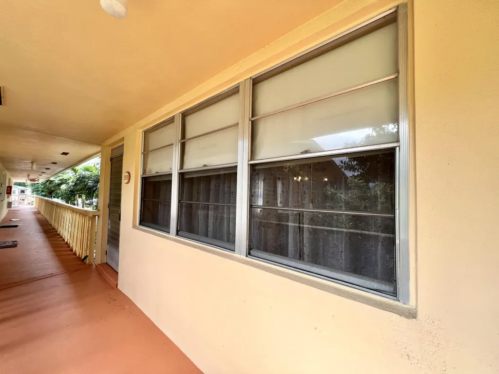 209 Salisbury I West Palm Beach FL 33417