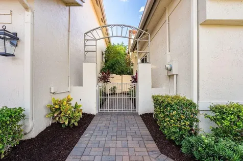 5168 Nw 26th Circle Boca Raton FL 33496