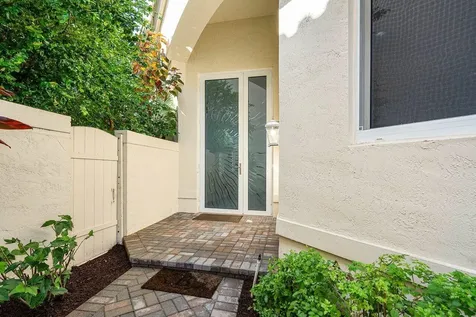 5168 Nw 26th Circle Boca Raton FL 33496