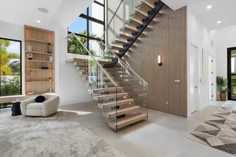 400 Ne 4th Street Boca Raton FL 33432