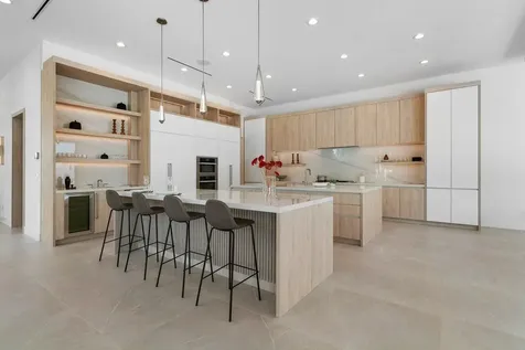 400 Ne 4th Street Boca Raton FL 33432