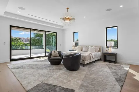 400 Ne 4th Street Boca Raton FL 33432
