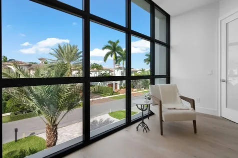400 Ne 4th Street Boca Raton FL 33432