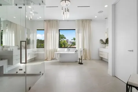 400 Ne 4th Street Boca Raton FL 33432