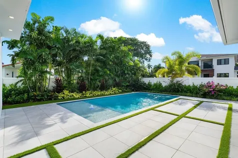 400 Ne 4th Street Boca Raton FL 33432