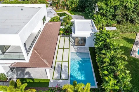 400 Ne 4th Street Boca Raton FL 33432