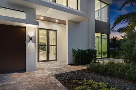 400 Ne 4th Street Boca Raton FL 33432
