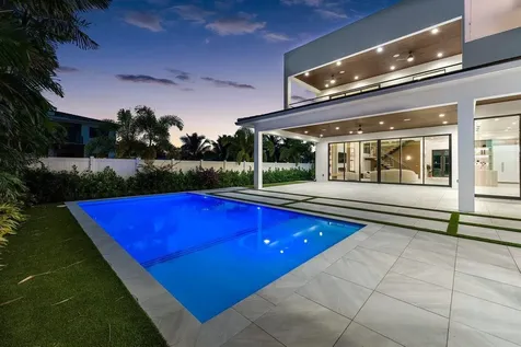 400 Ne 4th Street Boca Raton FL 33432