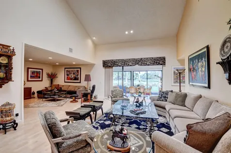 9 Windsor Lane Boynton Beach FL 33436