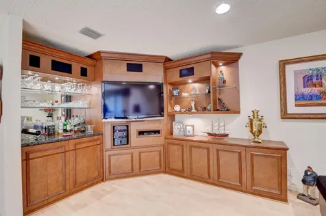 9 Windsor Lane Boynton Beach FL 33436