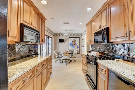 9 Windsor Lane Boynton Beach FL 33436