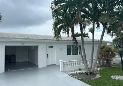 1901 Sw 20th Circle Boynton Beach FL 33426