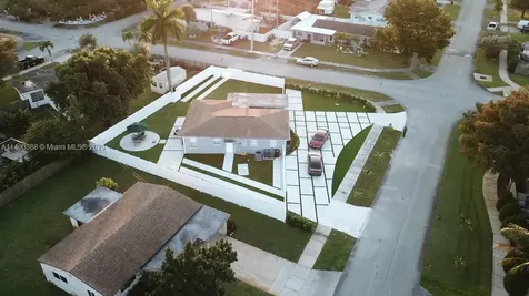 3240 Sw 17th Street Fort Lauderdale FL 33312