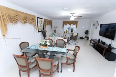 3240 Sw 17th Street Fort Lauderdale FL 33312