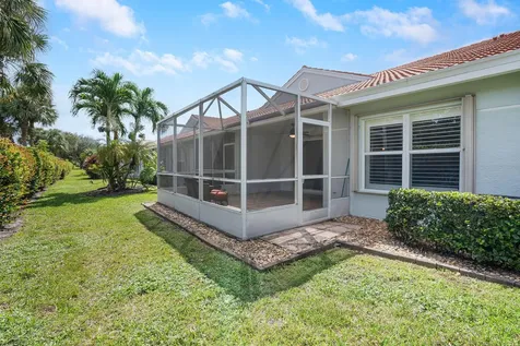 8520 Logia Circle Boynton Beach FL 33472