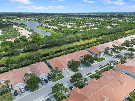 8520 Logia Circle Boynton Beach FL 33472