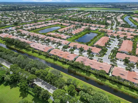 8520 Logia Circle Boynton Beach FL 33472