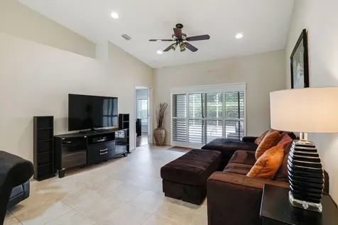 8520 Logia Circle Boynton Beach FL 33472