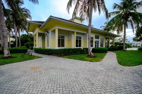 803 Mariner Bay Boulevard Fort Pierce FL 34949