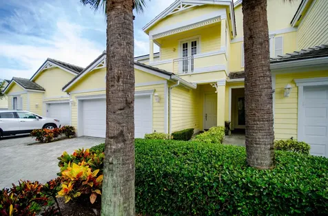 803 Mariner Bay Boulevard Fort Pierce FL 34949