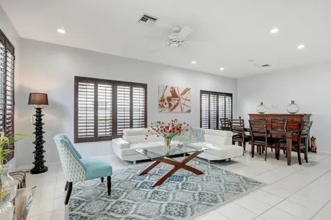 7415 Panache Way Boca Raton FL 33433
