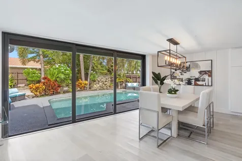 901 Sw 12th Avenue Boca Raton FL 33486