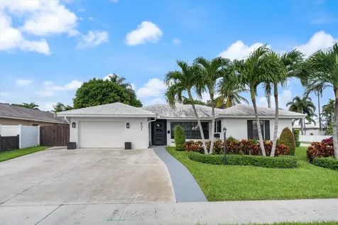 901 Sw 12th Avenue Boca Raton FL 33486
