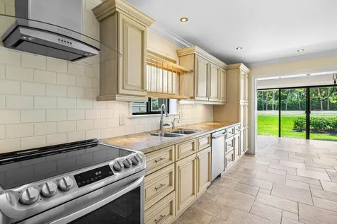 3612 Royal Tern Circle Boynton Beach FL 33436