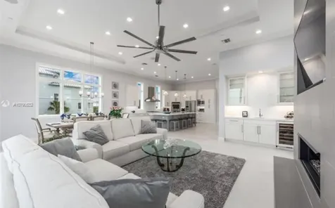 4832 Watersong Way Hutchinson Island FL 34949