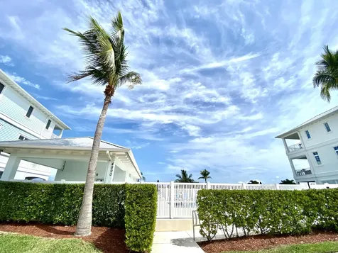 4832 Watersong Way Hutchinson Island FL 34949