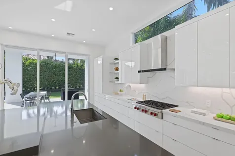 2265 Queen Palm Road Boca Raton FL 33432