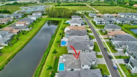 8560 Shoreacres Street Boca Raton FL 33434