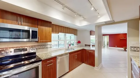 488 Forestview Drive Atlantis FL 33462